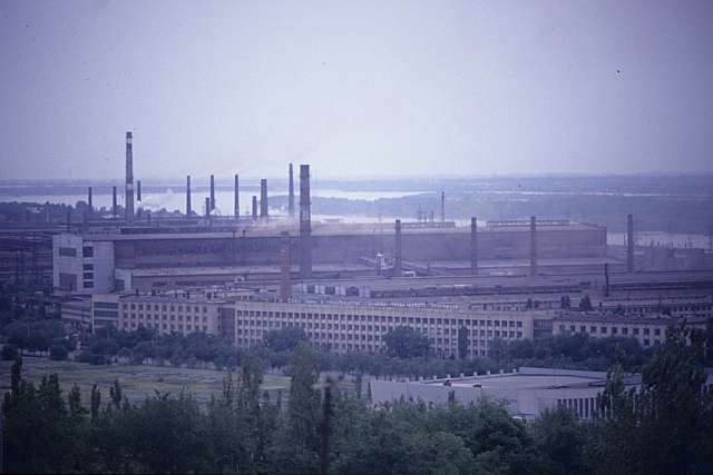 SU90-270