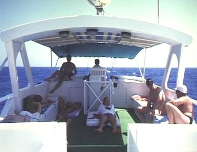 Sonnendeck unseres Bootes