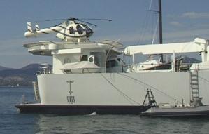 Hubschrauber auf der Yacht